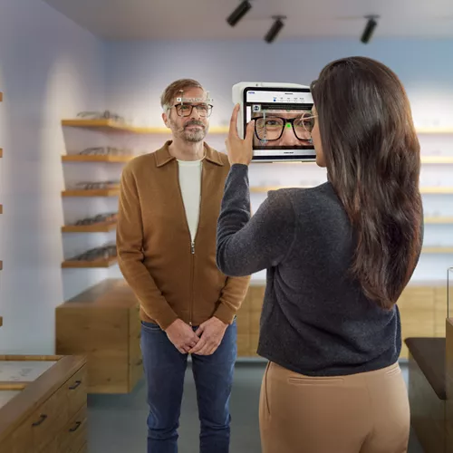 Using visuReal MOVE - taking a picture of the patient